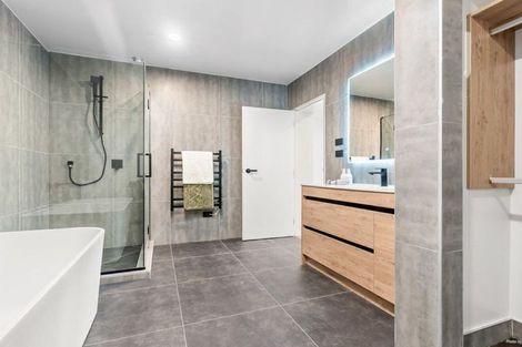 Photo of property in 185b Browns Bay Road, Browns Bay, Auckland, 0630