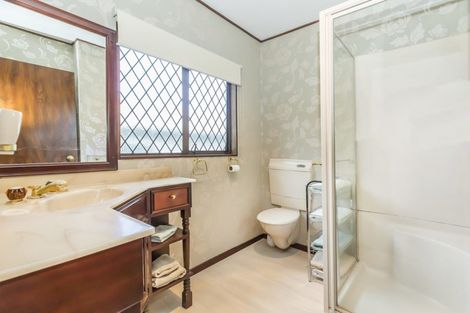 Photo of property in 196 Saint Andrews Road, Plimmerton, Porirua, 5026