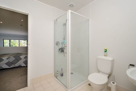 Photo of property in 18b/30 Westward Ho, Glen Eden, Auckland, 0602