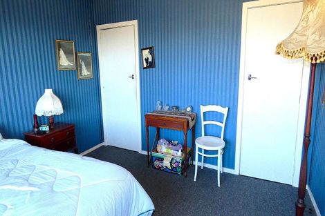 Photo of property in 106 Queen Street, Westport, 7825