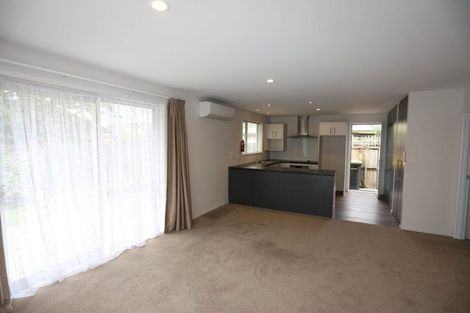 Photo of property in 2/72a Burwood Road, Burwood, Christchurch, 8083