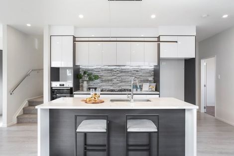 Photo of property in 65c Seabrook Avenue, New Lynn, Auckland, 0600