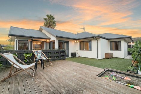 Photo of property in 4 Manor Park Drive, Pyes Pa, Tauranga, 3112