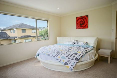 Photo of property in 118 Hugh Green Drive, Pinehill, Auckland, 0632