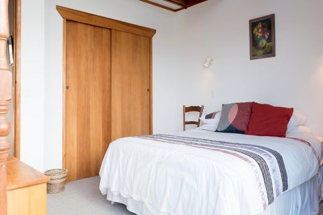 Photo of property in 21 Du Fresne Place, Russell, 0202