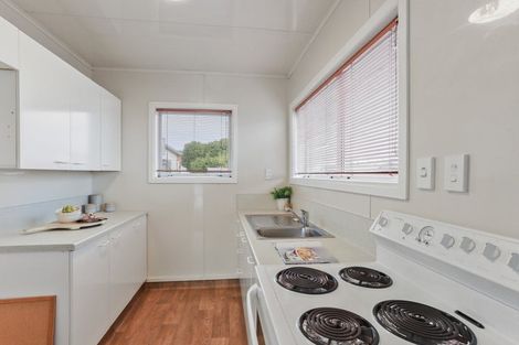 Photo of property in 1 Hood Street, New Brighton, Christchurch, 8061