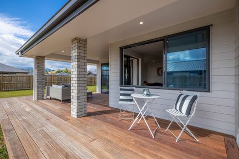 Photo of property in 20 George Fyfe Way, Wakefield, 7025