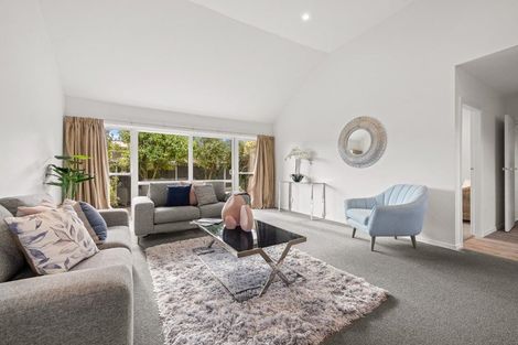 Photo of property in 2/75 Garreg Road, Bryndwr, Christchurch, 8052