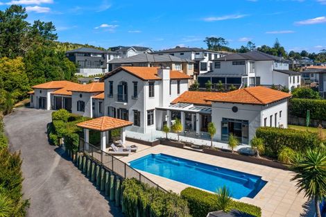 Photo of property in 21 Penwood Close, East Tamaki Heights, Auckland, 2016