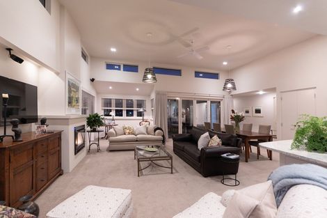 Photo of property in 64 Ihaka Street, Hokowhitu, Palmerston North, 4410