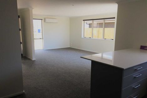 Photo of property in 67 Te Kio Crescent, Papamoa Beach, Papamoa, 3118