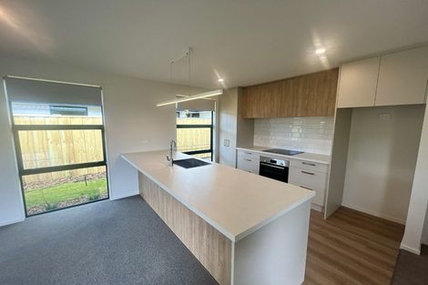Photo of property in 6 Alex Place, Hurworth, New Plymouth, 4310