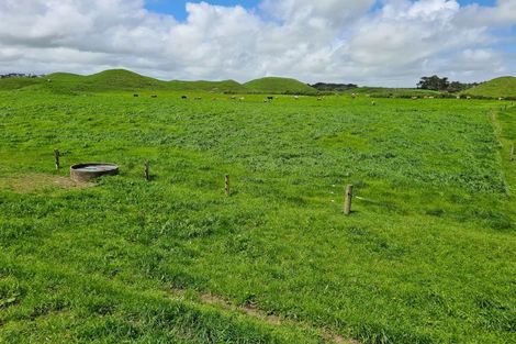 Photo of property in 6388 South Road, Pungarehu, Opunake, 4685