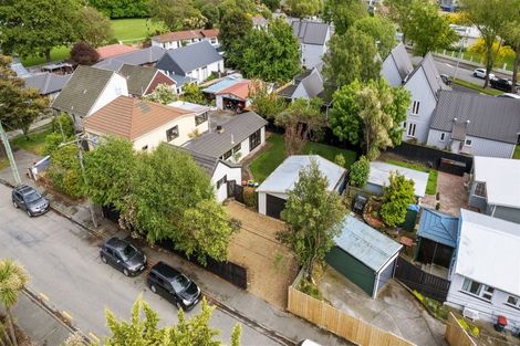 Photo of property in 37 Somerset Crescent, Spreydon, Christchurch, 8024