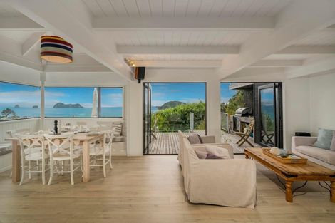Photo of property in 5 Florence Place, Hahei, Whitianga, 3591