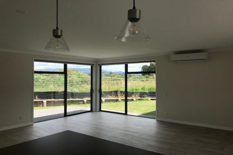Photo of property in 9d Tui Glen, Omokoroa, 3114