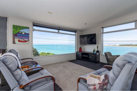 Photo of property in 2 Moore Street, Waimataitai, Timaru, 7910