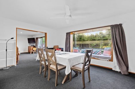 Photo of property in 11a Pinaster Place, Parklands, Christchurch, 8083