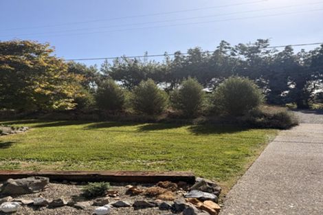 Photo of property in 25 Cumnock Street, Wallacetown, 9816