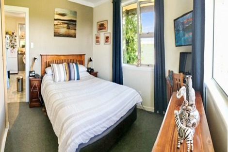 Photo of property in 19 Purcell Street, Foxton, 4814