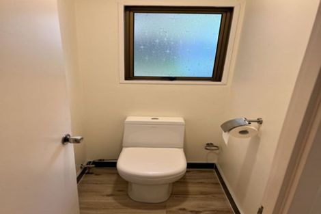 Photo of property in 63 Verran Road, Birkenhead, Auckland, 0626