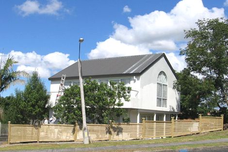 Photo of property in 23 Westpark Drive, West Harbour, Auckland, 0618