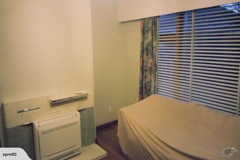 Photo of property in 112 Inwoods Road, Parklands, Christchurch, 8083