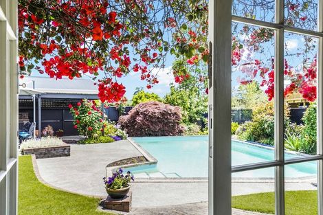 Photo of property in 15 Silva Crescent, Riverlea, Hamilton, 3216