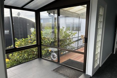 Photo of property in 2/73 Te Awakura Terrace, Mount Pleasant, Christchurch, 8081