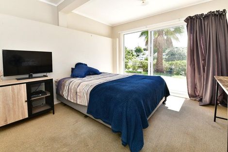 Photo of property in 68 Alexander Avenue, Torbay, Auckland, 0630