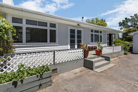 Photo of property in 36 Pukepapa Road, Marton, 4710