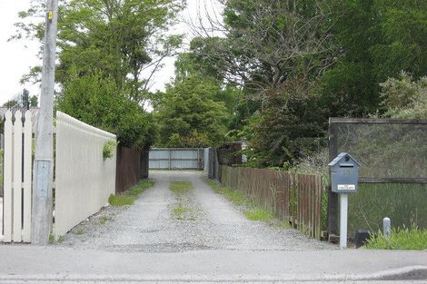 Photo of property in 13 Newnham Street, Rangiora, 7400