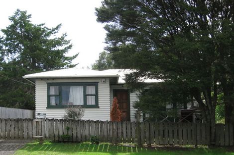 Photo of property in 1/6 Woodside Road, Massey, Auckland, 0614