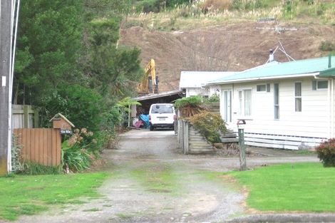 Photo of property in 65a Elizabeth Street, Waikanae, 5036