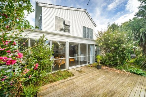 Photo of property in 118 Fitzroy Street, Terrace End, Palmerston North, 4410