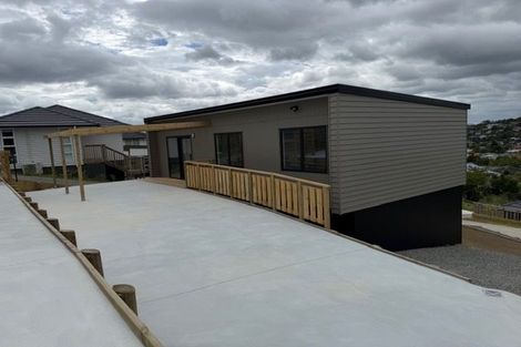 Photo of property in 1 Silver Fern Way, Woodhill, 0110