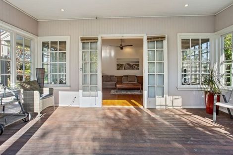 Photo of property in 200 Riccarton Road, Riccarton, Christchurch, 8041