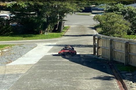 Photo of property in 11 Morgan Place, Tawa, Wellington, 5028