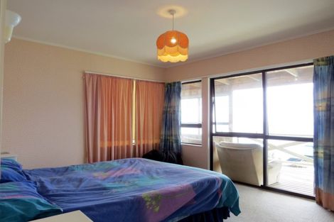 Photo of property in 17 Little Bay Drive, Waikawau, Coromandel, 3584