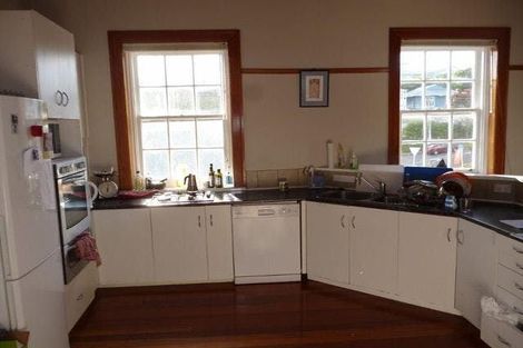 Photo of property in Fire Station Apartments, 54 Northland Road, Northland, Wellington, 6012