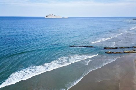 Photo of property in 136 Harper Road, Waimarama, 4294