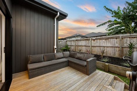 Photo of property in 7 Patrick Rice Drive, Swanson, Auckland, 0614