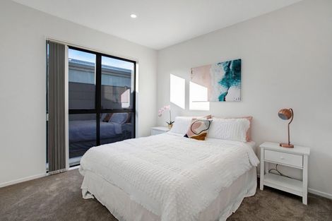 Photo of property in 1 Lamont Place, Waikanae, 5036