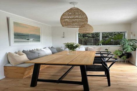 Photo of property in 33 Agincourt Street, Glenfield, Auckland, 0629