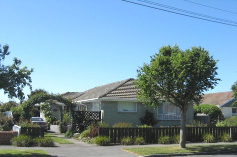 Photo of property in 59 Wilton Crescent, Bishopdale, Christchurch, 8053