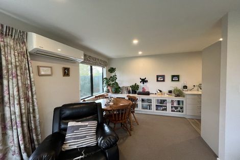 Photo of property in 2/141 Cuthberts Road, Aranui, Christchurch, 8061