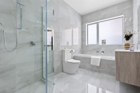 Photo of property in 11 Captain Rings Drive, Papakura, 2110