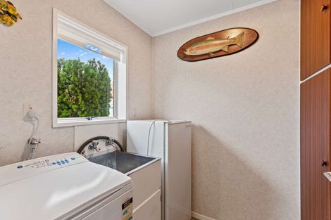 Photo of property in 4 Saunders Place, Gonville, Whanganui, 4501