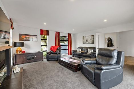 Photo of property in 30 Hemingway Place, Spencerville, Christchurch, 8083
