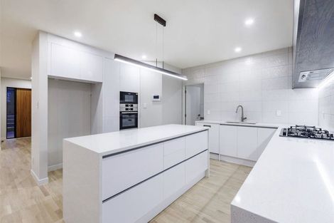 Photo of property in 6 Makura Road, Long Bay, Auckland, 0630